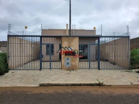 Vendo 2 Casas em um Lote em Condominio Novas