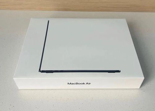 MacBook Air M3 2024 16GB/ 512SSD