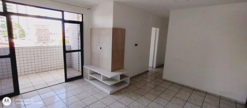 Vendo Apartamento com 03 quartos em Excelente localização no Bairro dos Estados 