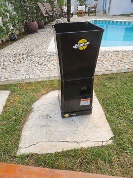 A máquina de lançamento de bolas de tênis eCANNON®
