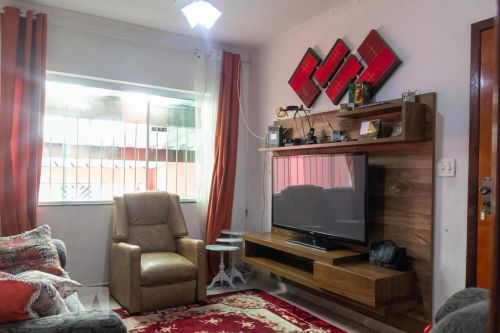 Casa à Venda - Vila Jordanópolis, 3 Quartos, 220 m2