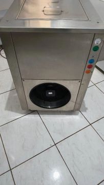 Máquina de fabricar picolés 