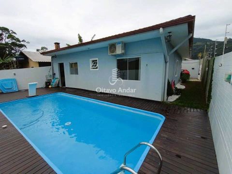 Imóvel para venda com 120 metros quadrados com 3 quartos em Fundos - Biguaçu - SC