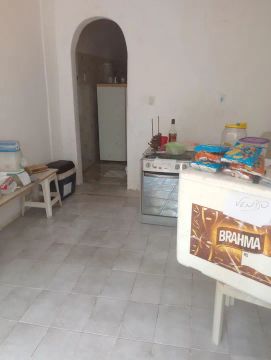 Casa para venda possui 96 metros quadrados com 3 quartos em Engomadeira - Salvador - BA