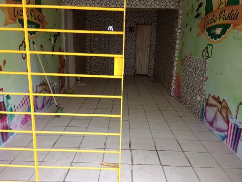 Ponto comercial localizado na Iputinga próximo ao mercado econômico 