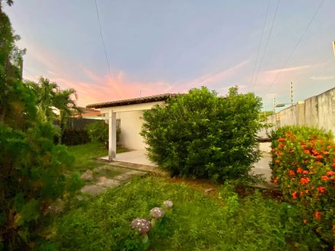 Casa de Esquina em Novo Santo Antônio para Venda 