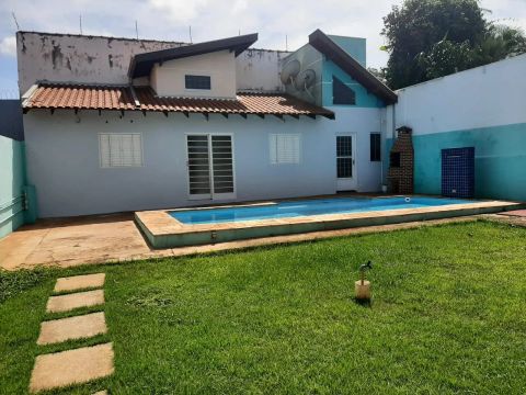 Edícula com piscina, Vila Ipiranga próximo ao H.U 