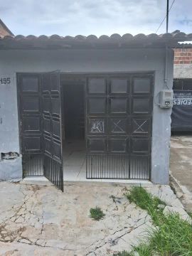 Casa a venda 