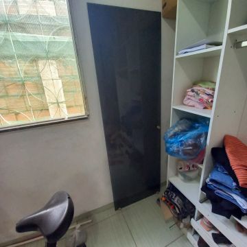 Porta de vidro temperado para segurança residencial