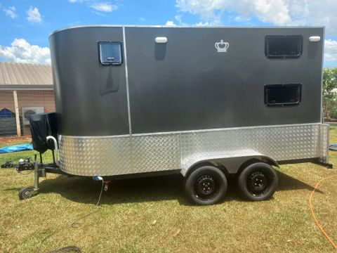 Reboque Modelo Motorhome 