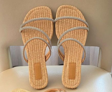 Sandália Santa lolla Strass prata
