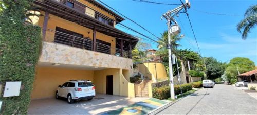 Casa com 5 dormitórios, 580 m² - venda por R$ 2.300.000 ou aluguel - Camboinhas - Niterói/