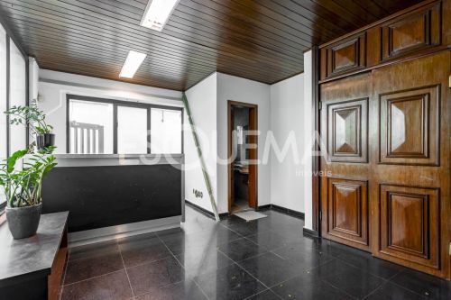 Casa comercial ampla na Cidade Jardim