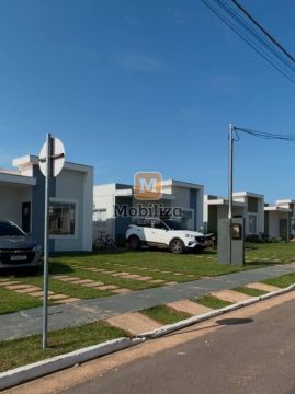 Casa - Condomínio Lagoa Azul Quartzo