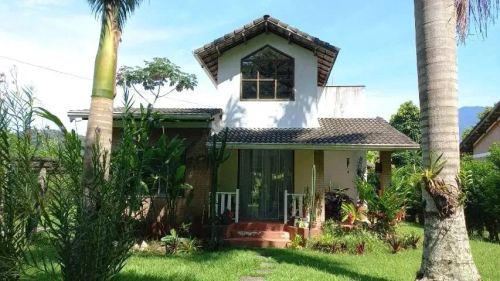Vendo ou Alugo casa no Vale do Tinguá 650,000 (2,700)