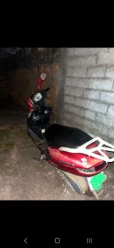 Suzuki burgman 125cc 2012