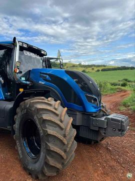 Trator Valtra BH210
