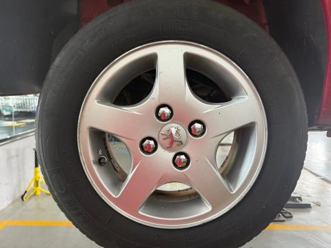 4 pneus Michelin aro 14 no estado que se encontra 