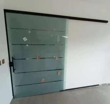 PAINEL DE VIDRO