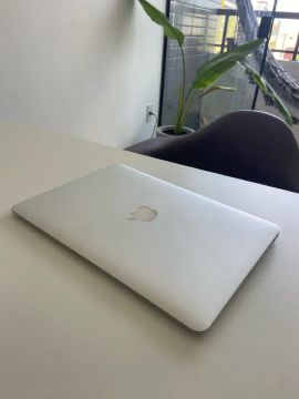 Macbook Air 2017 excelente estado
