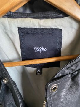 Jaqueta couro marca 