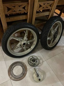 Rodas originais CBX 250 Twister 2004