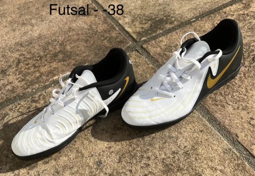 Chuteiras Nike - Tamanho 38