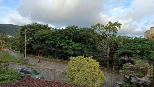 Casa para Venda em Florianópolis, Saco Grande, 4 dormitórios, 2 banheiros, 3 vagas