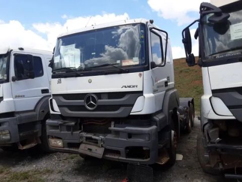 Sinistrado MERCEDES-BENZ/AXOR 3344 