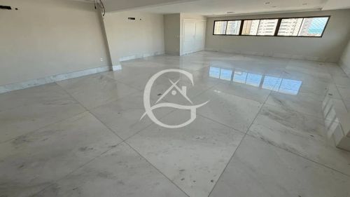 Luxuoso Apartamento em Tirol, Natal: 5 Dormitórios, 400m²