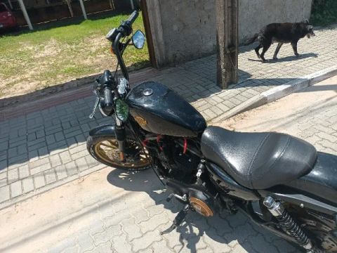 Vendo urg HD 883R 2008