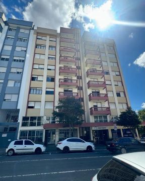 BENTOALVES aluga loja térrea com ambientes amplos, mezanino, escritório, Centro de Caxias 