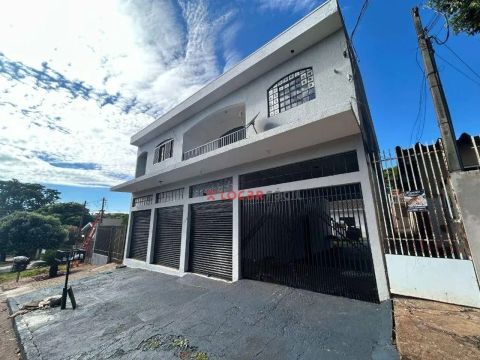 Sobre-Loja com 4 dormitórios para alugar, 250 m² por R$ 1.650/mês - Jardim Universo - Mari