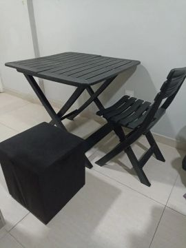 Mesa + Cadeira + Puff