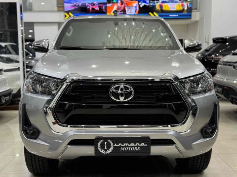 Toyota Hilux 2024 2.8 d-4d turbo diesel cd srv 4x4 automático