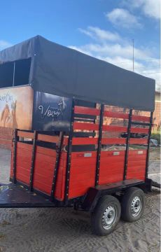 Carreta para Cavalo