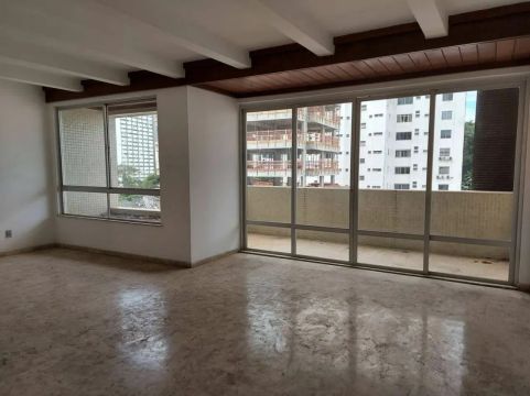 Apartamento em Rua Marechal Floriano - Canela - Salvador/BA
