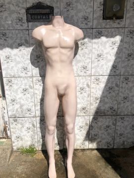 Manequim masculino 
