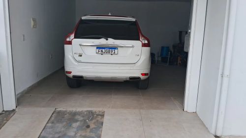 Volvo xc60 2014 2.0 t5 dynamic