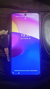 Moto E 40