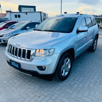 GRAND CHEROKEE LIMITED 2011                  Santa Catarina 