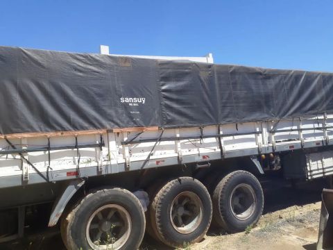 Carreta graneleira 91 randon