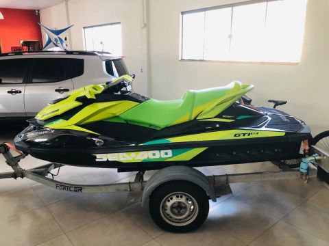 Jet Ski Sea Doo GTI 130 ano 2019 com carreta 