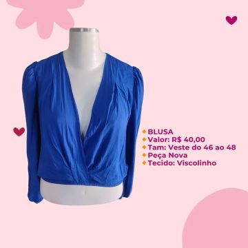 Blusa azul de viscose, tamanho 46 ao 48