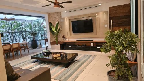 Imóvel para venda possui 217 metros quadrados com 2 quartos em José Menino - Santos - SP