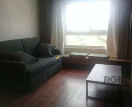 STUDIO MOBILIADO - APROXIMADAMENTE 43M² DE ÁREA PRIVATIVA Studio totalmente mobiliado, equ