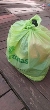 Peças de roupas  somente peças femininas 