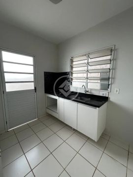Residencial Mônaco - 3 Quartos | suíte e 1 banheiro social | R$ 2.800,00 incluso condomíni