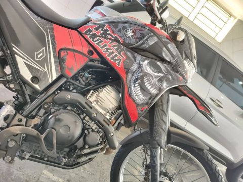 Lander 2021 único dono 