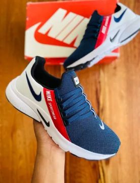 Tenis nike esportivo